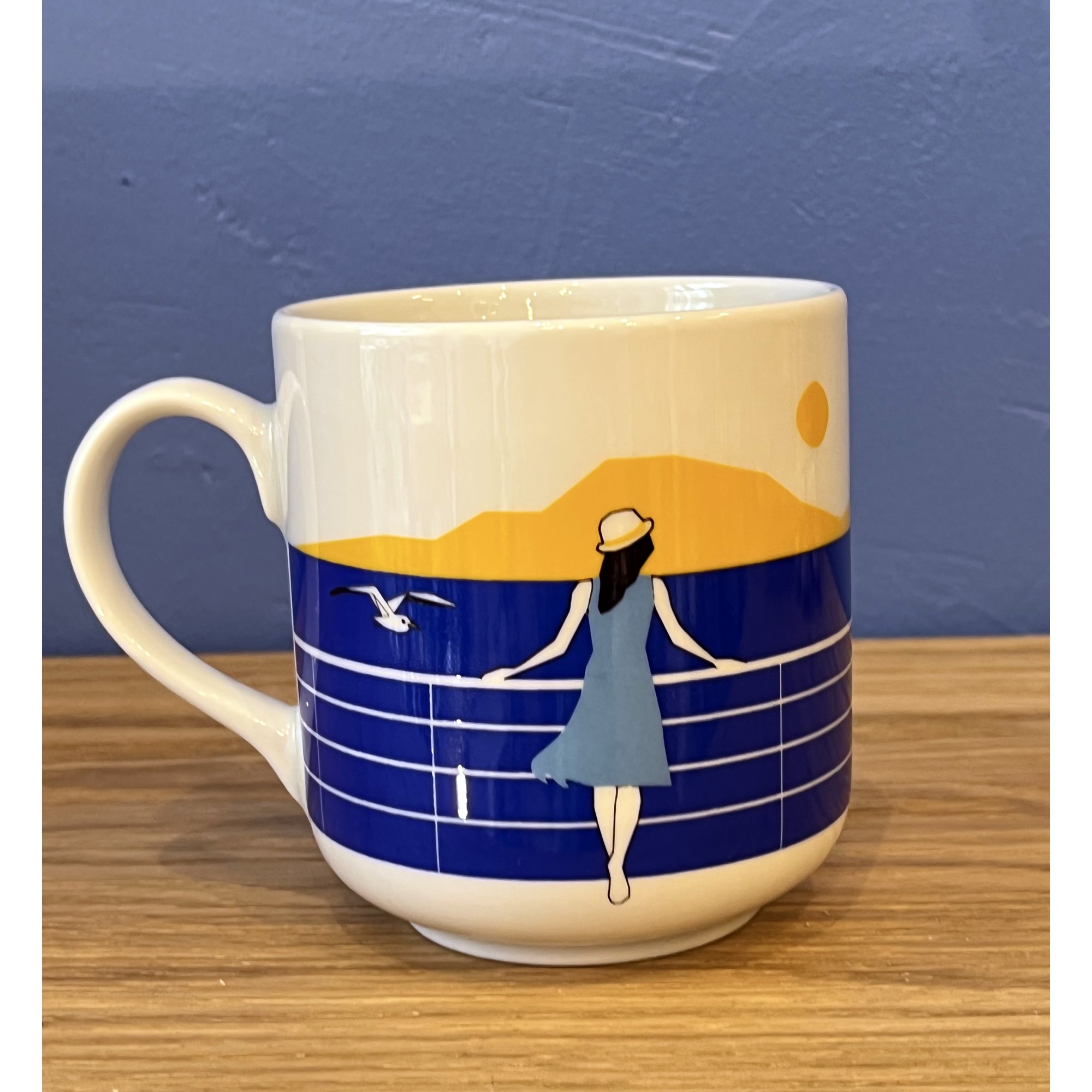 Cherry Mug of fine porcelain 350ml Girl Boat AFP, front view