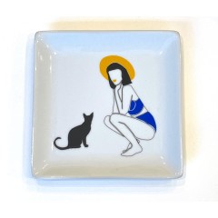 Assiette carrée en porcelaine 12 x 12 cm Cat & Girl A FUTURE PERFECT, vue de haut