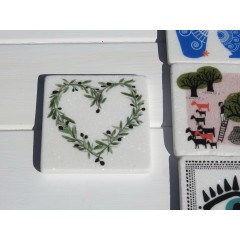 Dessous de verre en marbre Olive Heart AHGB, vu de face