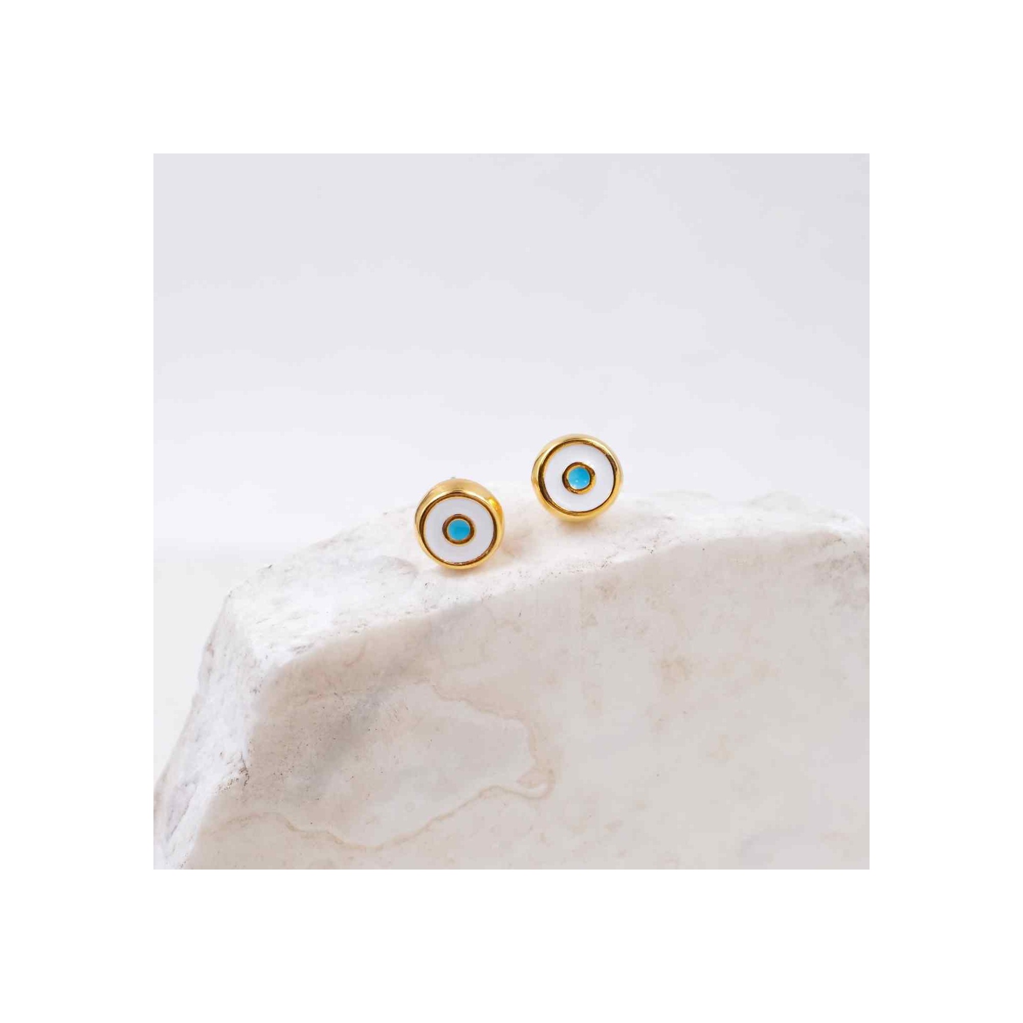 Boucles d'oreilles Mati POUPADOU, photo d'ambiance