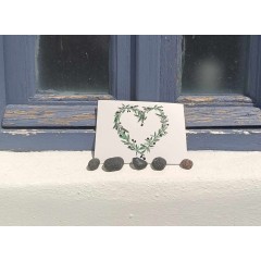 Postcard Olive heart in a row AHGB, front view
