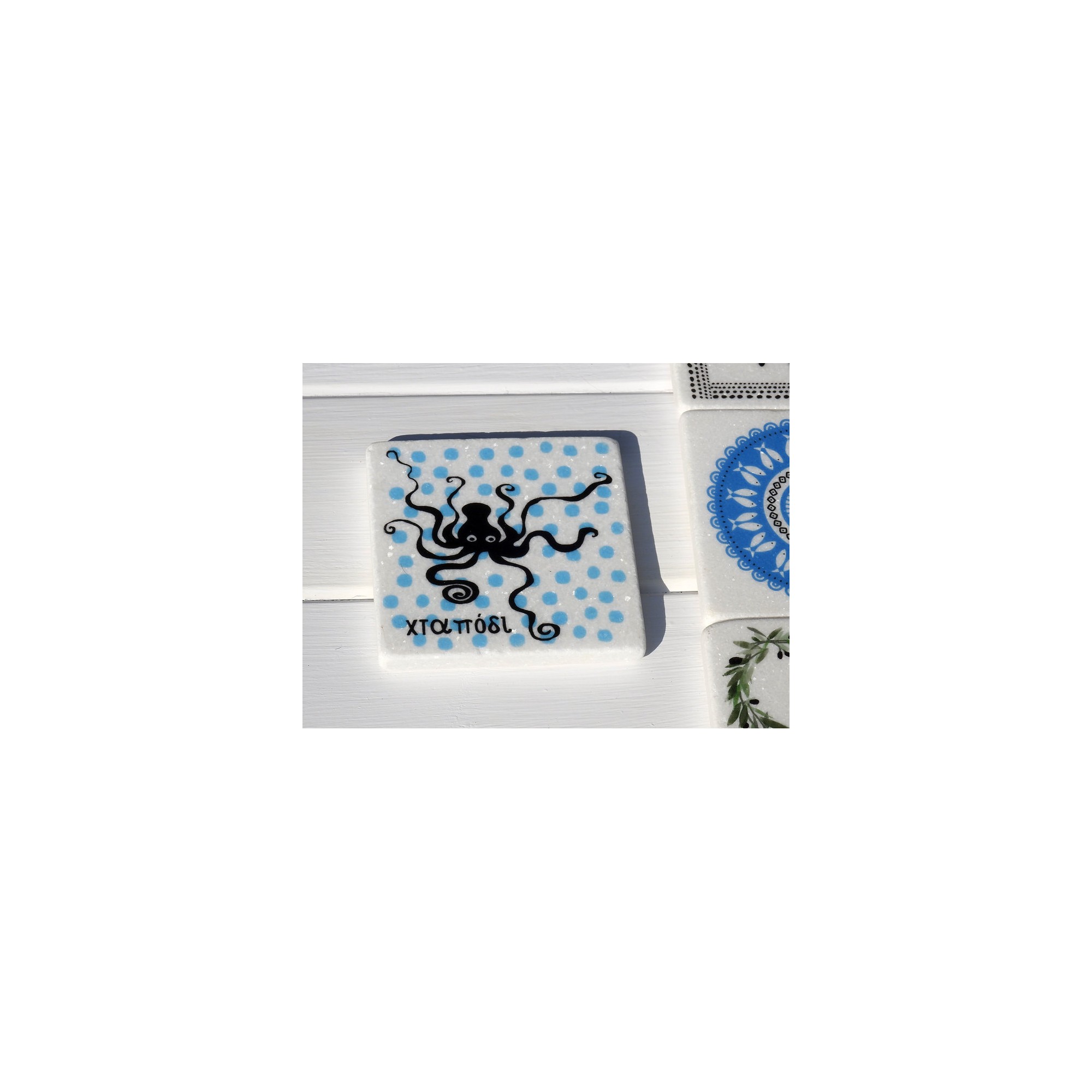 Dessous de verre en marbre Dotty Octopus AHGB, vu de face