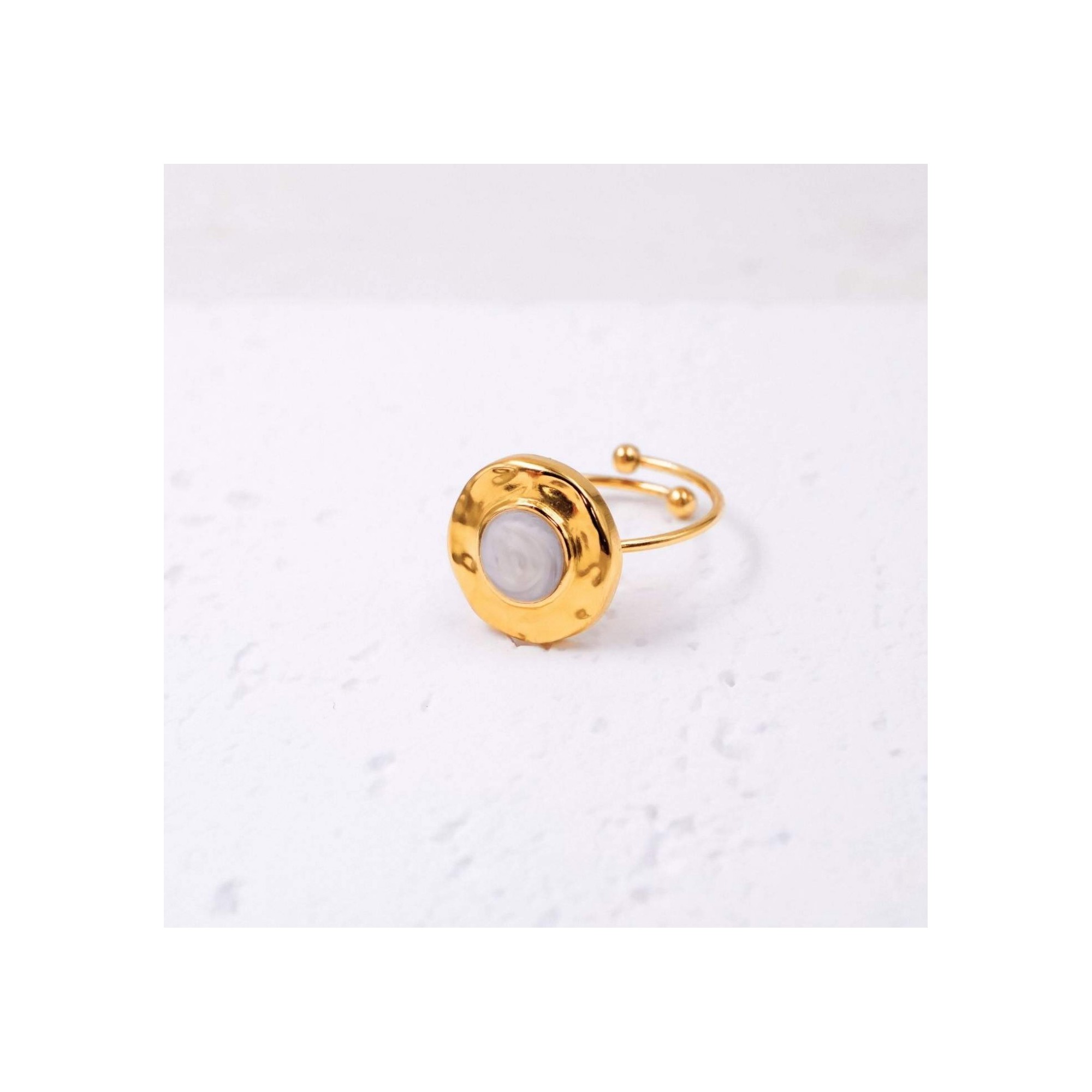 Agape Ring POUPADOU, front view