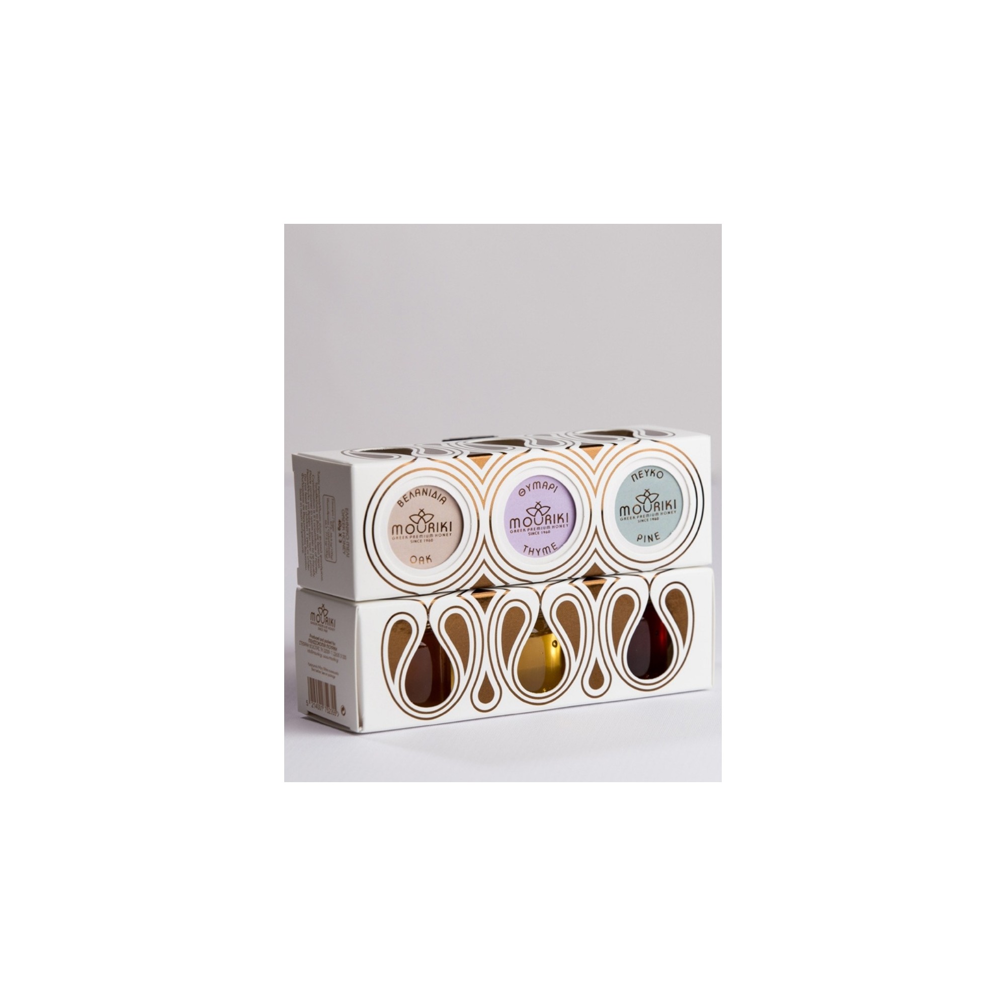 Gift Set of 3 Honeys (3 x 40g) MOURIKI, angle view close-up