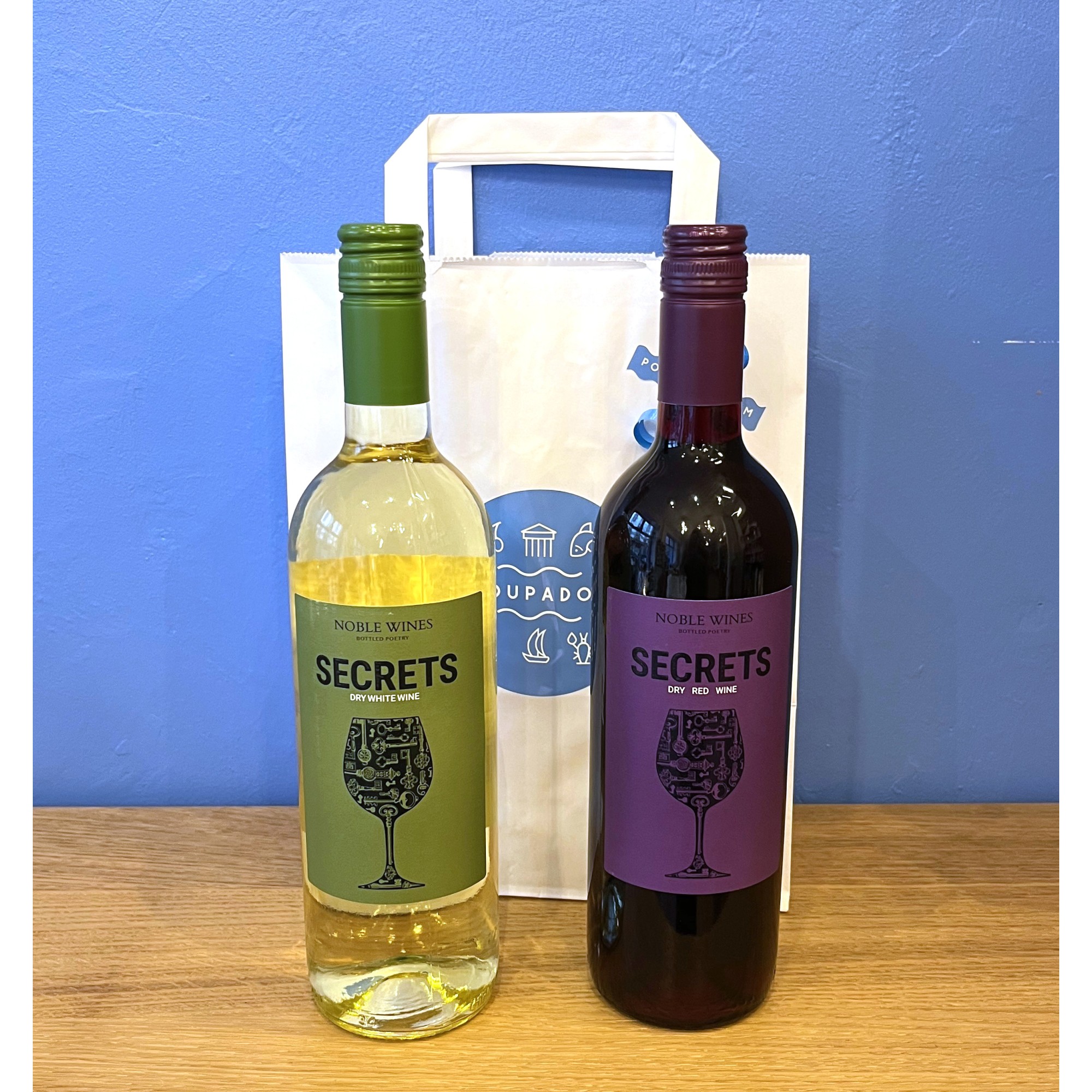 Coffret Cadeau "Sélection de Vins Grecs - Secrets IGP Florina" POUPADOU, vu de face