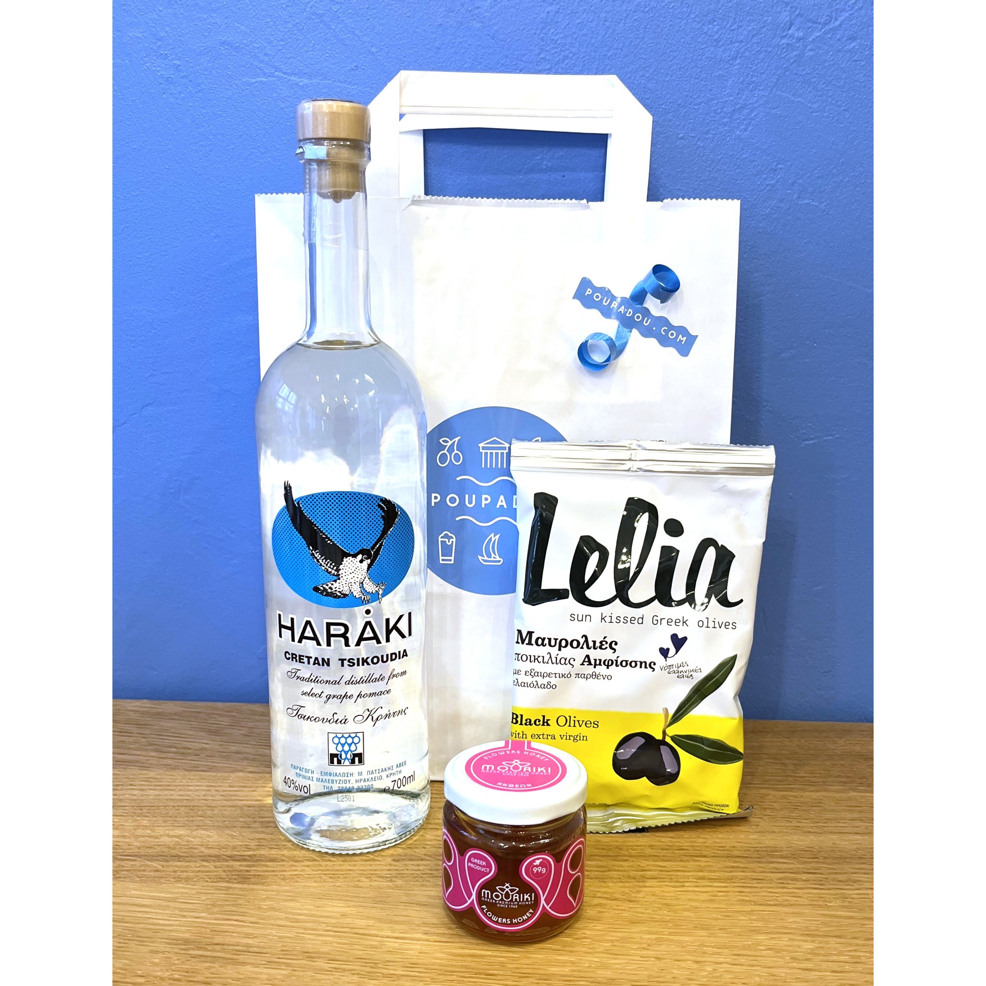 Gift box "Rakomelo" POUPADOU, front view