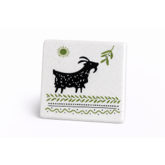 Μαρμάρινα σουβέρ Goat and Olive AHGB μπροστινή όψη