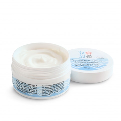 Crème pour le corps à l'huile d'olive et miel de Grèce 200ml Ya Su, boîte vue de dessus ouverte avec couvercle Crème pour le corps à l'huile d'olive et miel de Grèce 200ml Ya Su, boîte vue de dessus ouverte avec couvercle