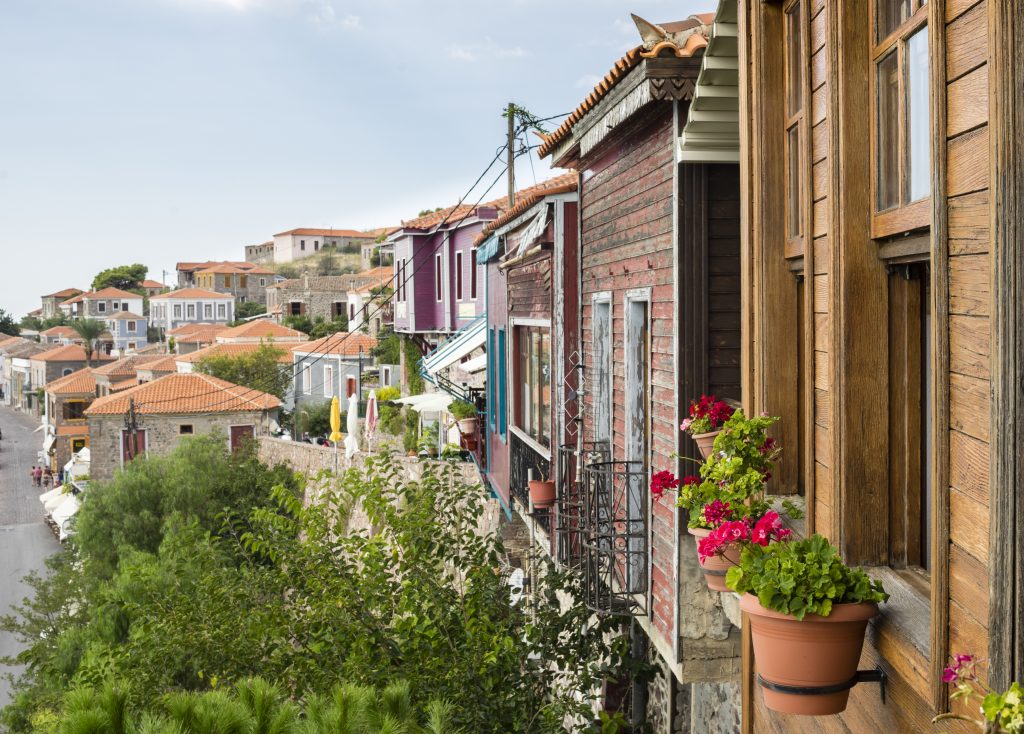 Le village pittoresque de Molyvos sur l'île de Lesbos