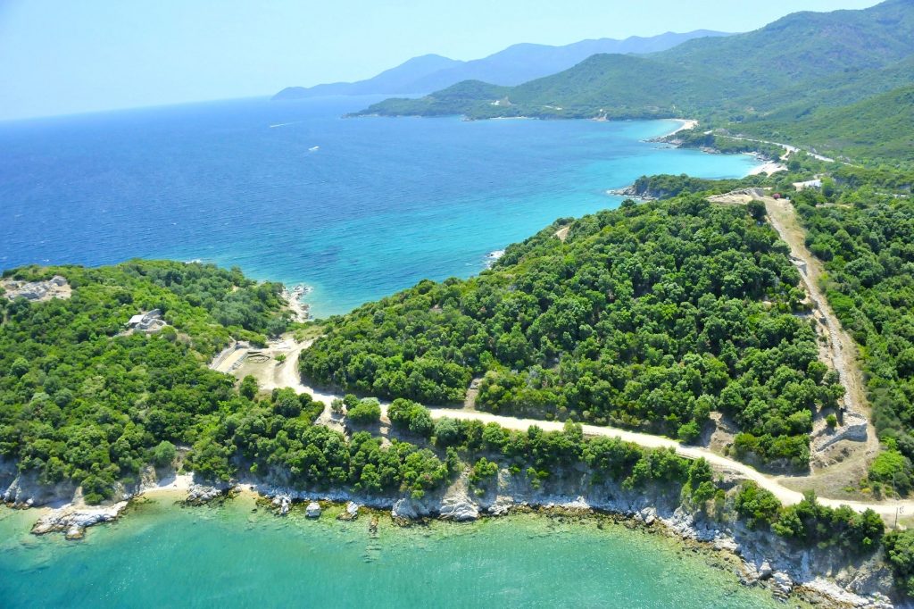 vue de Chalcidique et de la cité de Stagire dans le nord de la Grèce