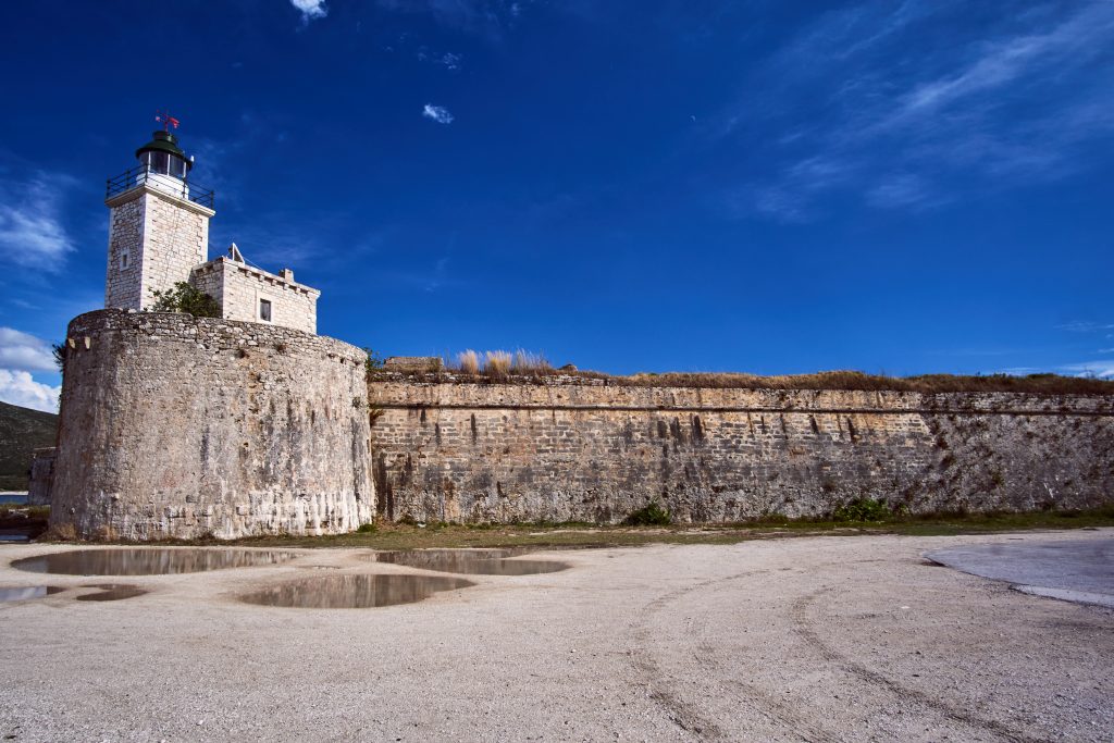 Le château fort d'Aghia Mavra à l'entrée de Leucade