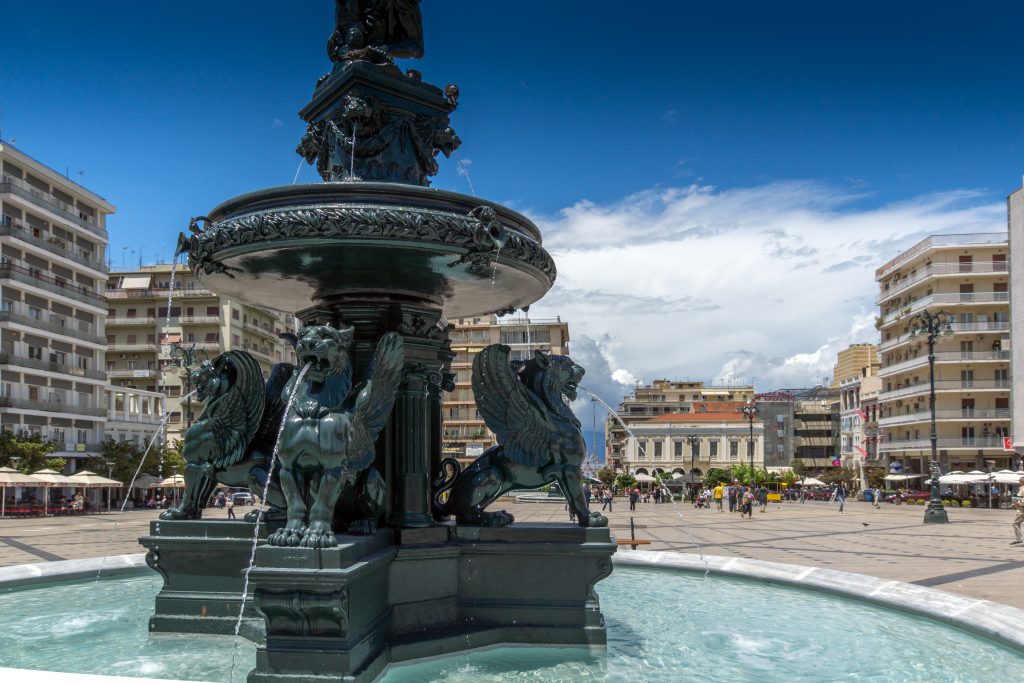 Place Georgiou à Patras dans le Péloponnèse