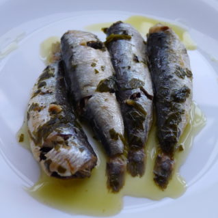 Sardeles ladorigani, sardines au four et à l'huile d'olive extravierge grecque