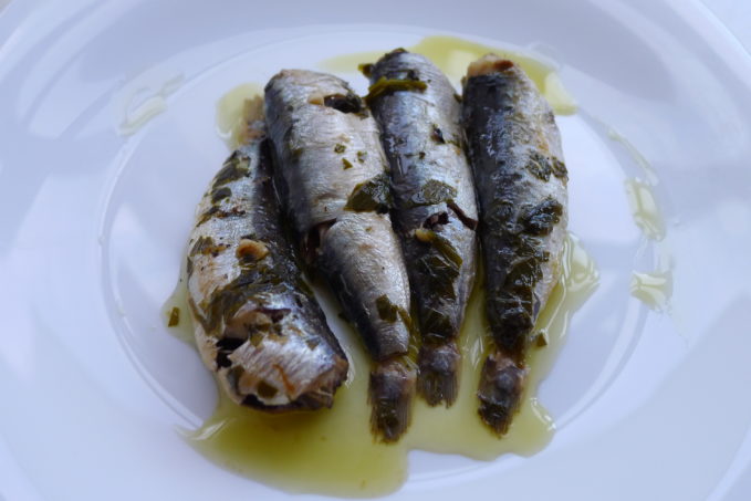 Sardeles ladorigani, sardines au four et à l'huile d'olive extravierge grecque