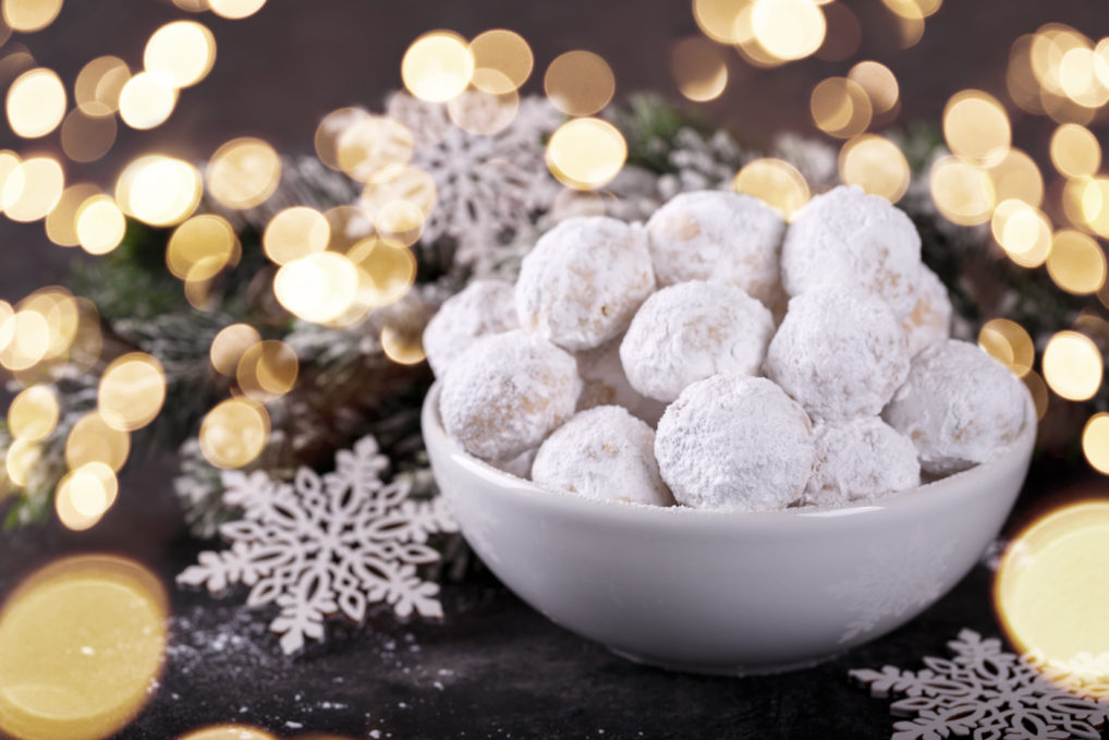 Les kourabiedes un de gateaux traditionnels de Grece pour Noël